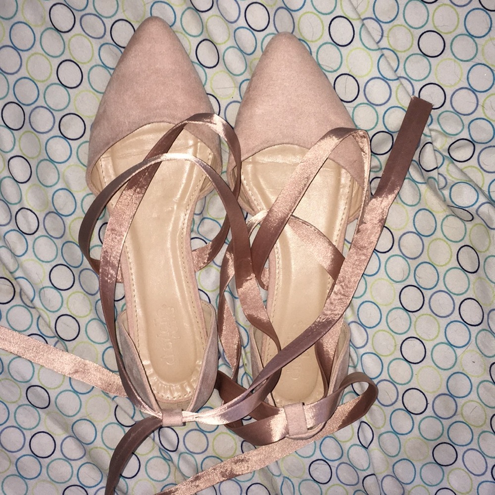 Pointed toe ankle wrap flats